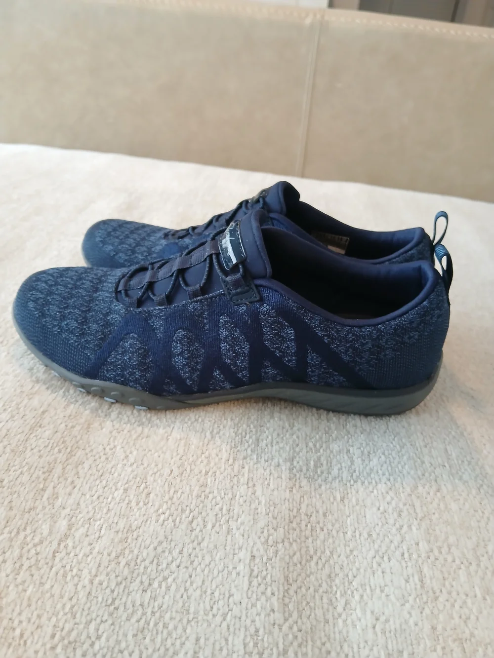 •Skechers• Air-Cooled Memory Foam Relaxed Fit Navy Slip-On Athletic Shoes